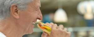 anziana-anemia-alimentazione-carne