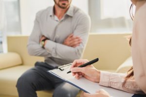 Supporto psicologico ai Caregiver: quando chiedere aiuto è fondamentale